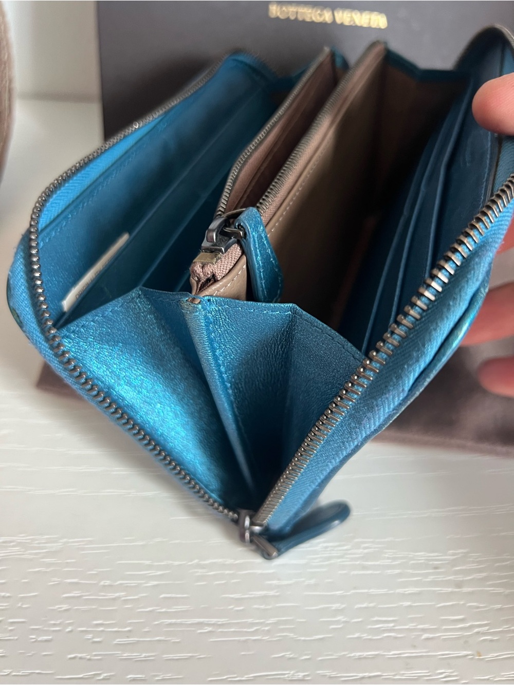 BOTTEGA VENETA Nappa Intrecciato Moondust Zip Wallet Blue - Picture 14 of 16